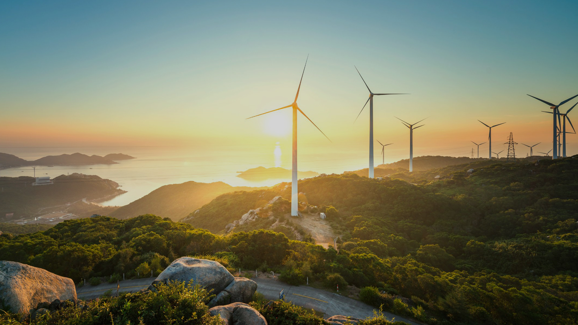 · 新 能 源 行 业 智 能 传 感 解 决 方 案 专 家 ·